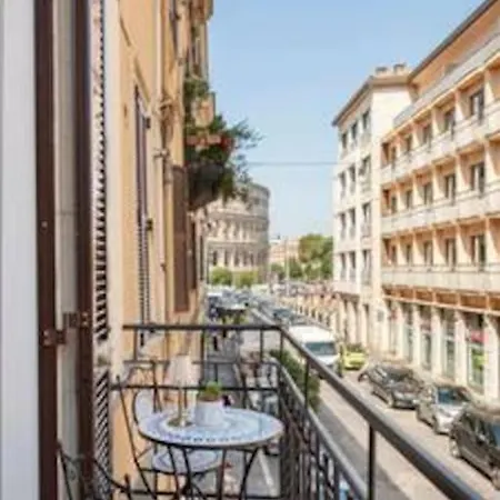 Апартаменты Forum House Colosseo *